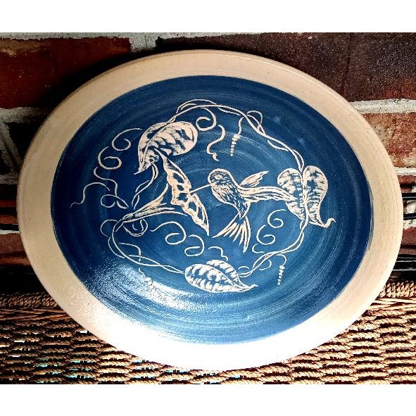 American Brilliant Blue Hummingbird 11” Turn & Burn Pottery Dish For Sale - Image 3 of 3