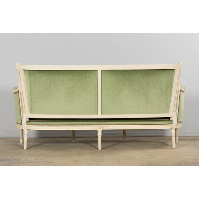 French Louis XVI Style Painted Canapé in Moss Green Velvet, Provence For Sale - Image 18 of 18
