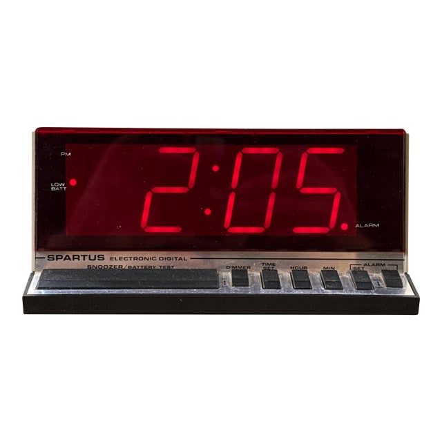 Vintage 1980's Retro Spartus Electronic Digital Alarm Clock For Sale