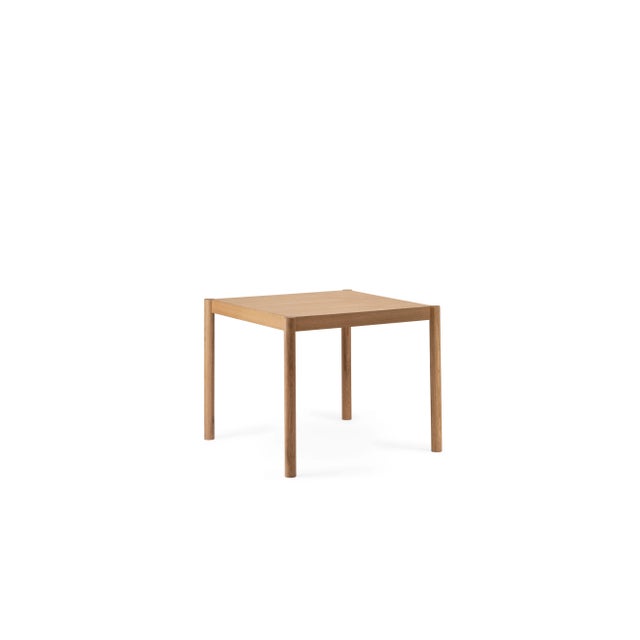 An elegant and clear design language is the main feature of the new Citizen dining table. Uncovered round legs here expose...