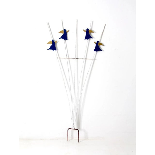 White Vintage Garden Trellises - a Pair For Sale - Image 8 of 12