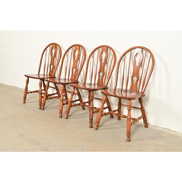 American Ethan Allen Style American Colonial Solid Oak Spindle Back Windsor Dining Chairs, Set of Four For Sale - Image 3 of 10