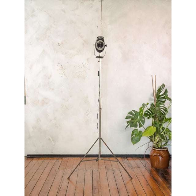 Metal Baby Spotlight on Tripod from A.E. Cremer Paris, 1950s For Sale - Image 7 of 17