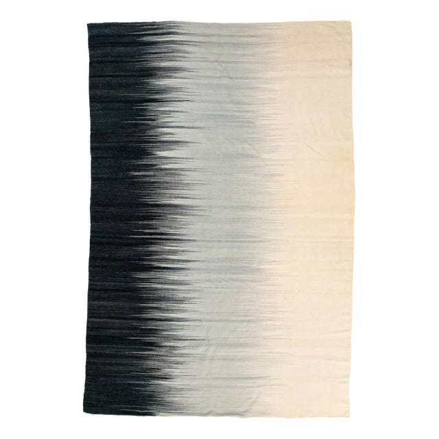 Scandinavian Style Minimalist Hand Woven Flat Weave Wool Rug For Sale