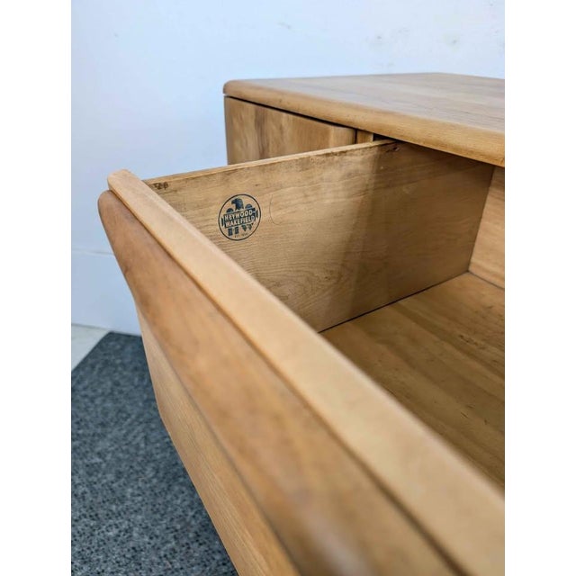 1960s Heywood Wakefield Bar Buffet / Credenza For Sale - Image 9 of 10