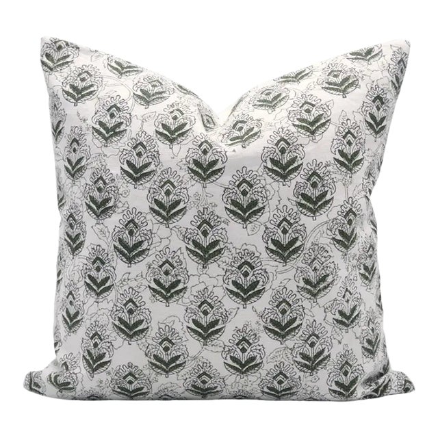 Fabdivine Handmade Block Printed Cushion Cover 14x20 Inch Pure White Linen- Betal Leaf For Sale