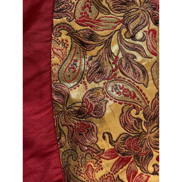 Gorgeous Large Vintage Burgundy Gold Brocade Christmas Tree Skirt For Sale In Miami - Image 6 of 6
