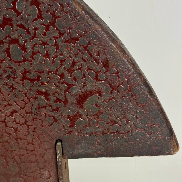 Stupendous Antique 19th Century Horse Head Wood Trade Sign With Hand Painting Details & Metal Harness For Sale - Image 10 of 18