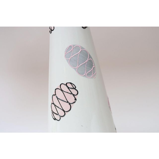 Set of Two Mid Century Atomic Ceramic Lamps With Colorful Hand Applied Details For Sale - Image 9 of 12