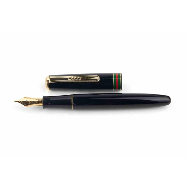 Black Vintage Fountain Pen in Metal from Gucci, 1980s For Sale - Image 8 of 10