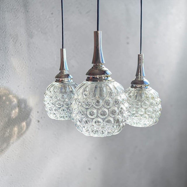 Mid-Century Space Age German Cascading Glass Three Lights Chandelier by Hustadt-Leuchten, 1960s For Sale - Image 17 of 17