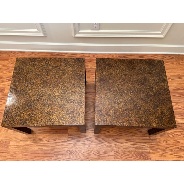 Copper Pair of Vintage Henredon Hollywood Regency Faux Tortoise Shell Parson Solid Wood Side Tables in Mottled Brown & Amber For Sale - Image 8 of 12