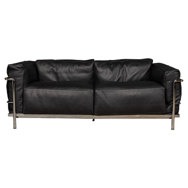 Large Model Sofa by Le Corbusier for Cassina, 2000s For Sale