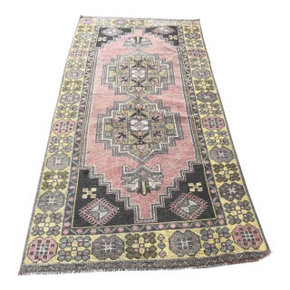 1960s Vintage Turkish Handmade Area Rug- 3′11″ × 7′7″ For Sale