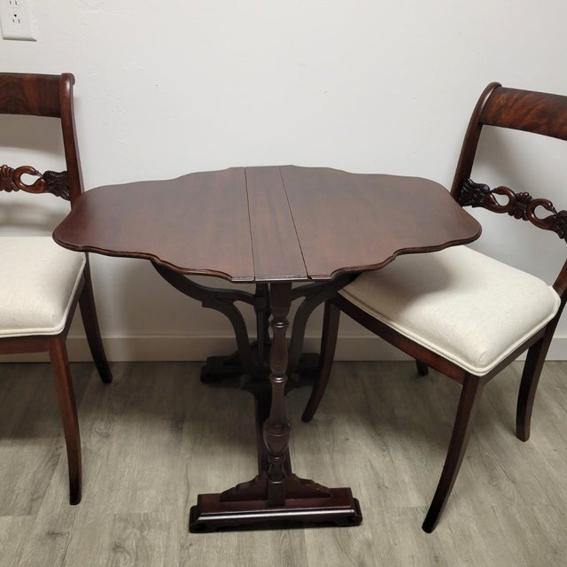 Victorian Antique English Mahogany Sutherland Drop-Leaf Table, Late 19th C. For Sale - Image 3 of 8