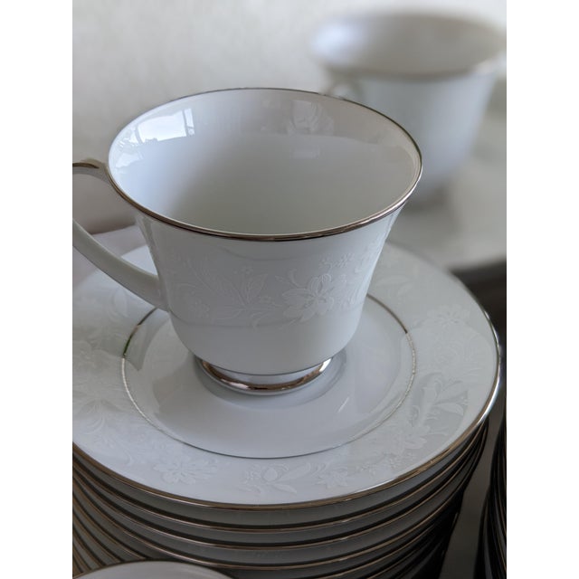 Family Gathering! 1970s 92 Piece of White With Floral Edges Noritake Rainer 6909 China Set For Sale - Image 13 of 15