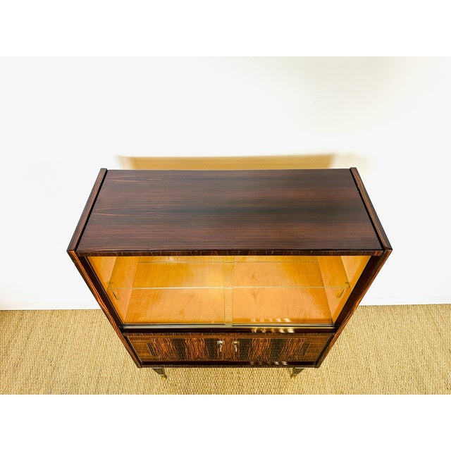 1950s Modern Art Deco Display Cabinet in Macassar, France, 1950 For Sale - Image 5 of 11