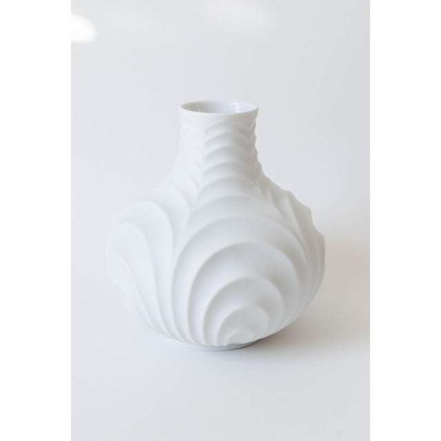 Mid-Century Modern Matte White Porcelain Vase by Heinrich Germany For Sale - Image 12 of 12