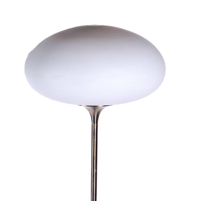 Mid-Century Modern 1960s Laurel Lamp Mfg, Mid-Century Mushroom Floor Lamp For Sale - Image 3 of 5