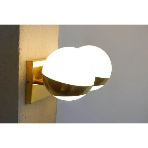 Gold Siderale Twin Shades Brass and Lattimo Glass Sconce by Silvio Piattelli For Sale - Image 8 of 13