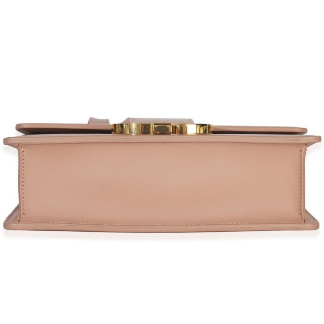 2010s Beige Smooth Box Calfskin 30 Montaigne Flap Bag For Sale - Image 5 of 9