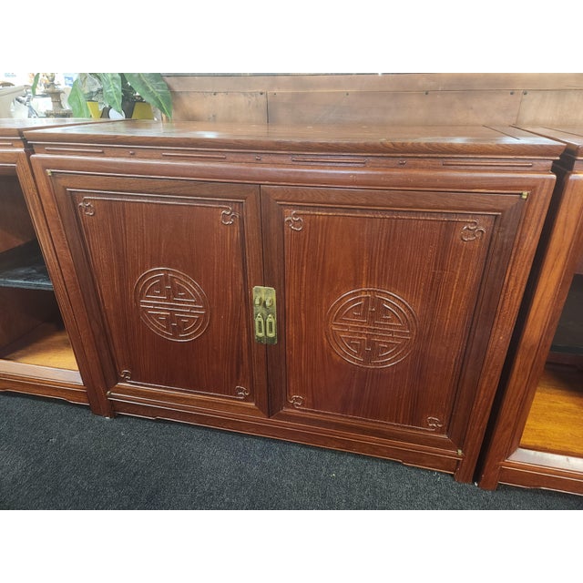 Chinese 1960's George Zee Rosewood Oriental Style Stereo Cabinet For Sale - Image 3 of 17