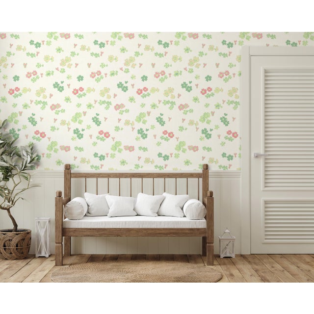 Non-woven fiber-based material with a smooth satin finish. We use the latest digital technology providing the highest...