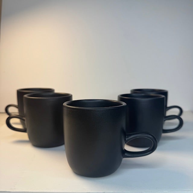 Vintage Heath Ceramics Studio Mug Set by Edith Heath, Form 305 (Set of 5) For Sale - Image 13 of 13