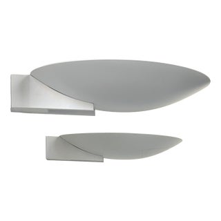 Vintage Modernist Wall Lights in White Lacquered Metal from Disderot, France, 1970, Set of 2 For Sale