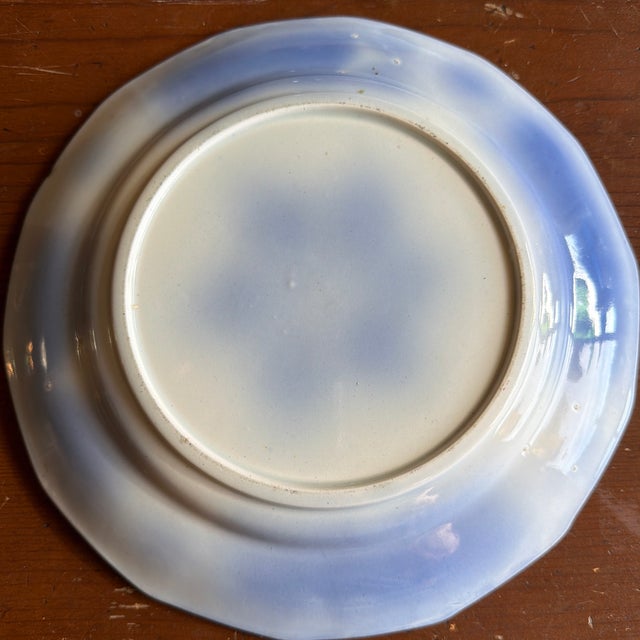 Antique Gaudy Welsh Crescent Pinwheel Flow Blue Plates, a Pair, Circa 1840s For Sale - Image 6 of 12