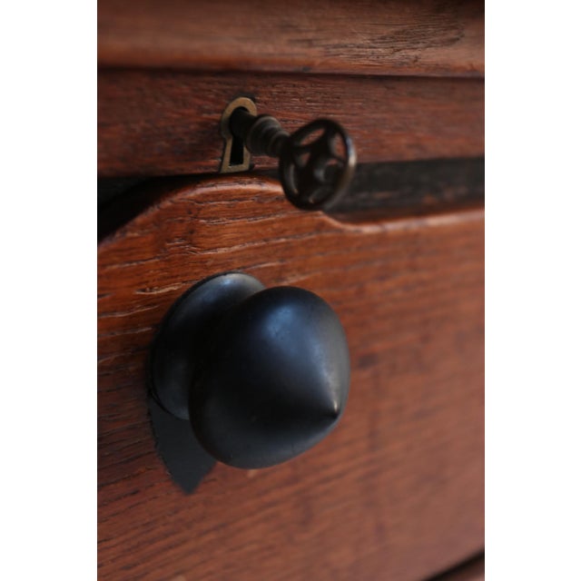 Dutch Oak Pedestal Desk by H. Pander & Zonen, 1920 For Sale - Image 16 of 18
