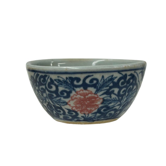 4 X Chinese Porcelain Blue White Red Flowers Cup Display Art For Sale In San Francisco - Image 6 of 9