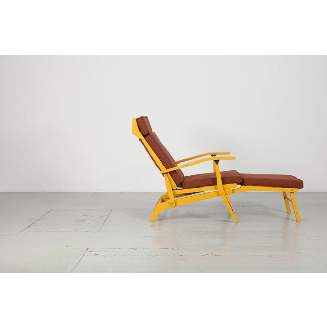 Yellow Lacquered Folding Deck Chair with Cushion, Italy, 1950s For Sale - Image 3 of 18