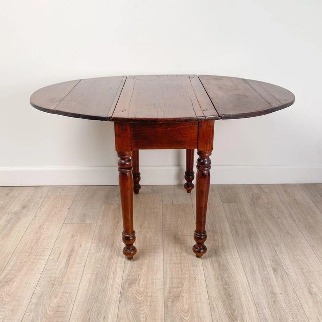 American Pine Dropleaf Table, u.s.a., 19th Century For Sale - Image 3 of 9
