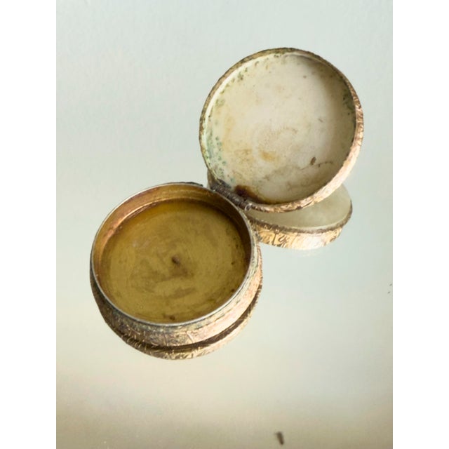 Cream Vintage 1970s Este Lauder Perfume Compact For Sale - Image 8 of 14