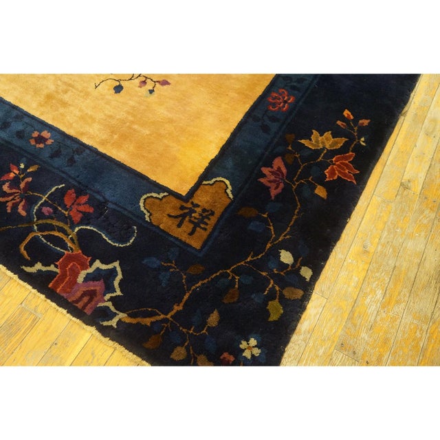 1920s Camel Floral Vase Modern Antique Chinese Art Deco Wool Rug 8'10" X 11'6" For Sale In New York - Image 6 of 10