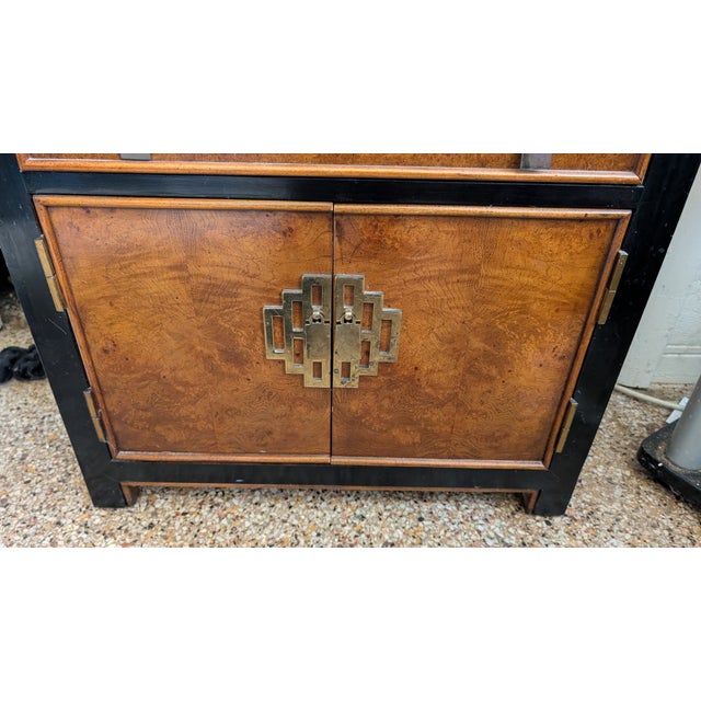 Vintage Century "Chin Hua" Nightstand - Burl Wood & Black Lacquer For Sale - Image 9 of 9