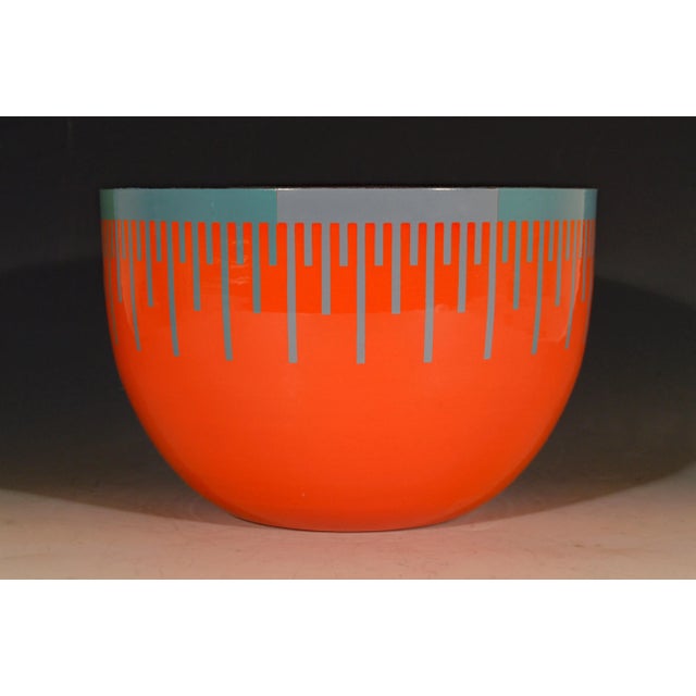 Richard Anuszkiewicz Richard Anuszkiewicz Op Art Enamel Bowl, Made for the Hirshhorn Museum and Sculpture Garden American, 1976 For Sale - Image 4 of 8