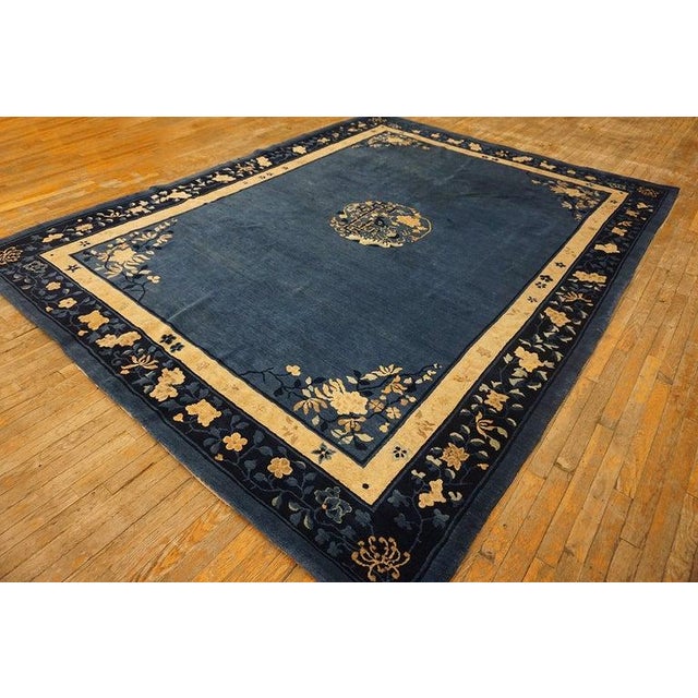Chinese 1920s Antique Blue Medallion Oriental Chinese Peking Hand Knotted Rug For Sale - Image 3 of 12