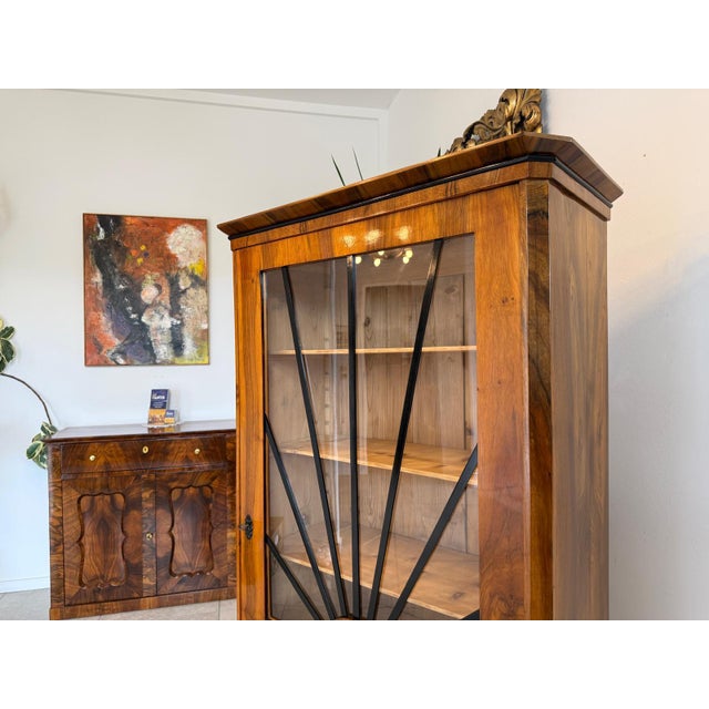 Biedermeier Display Cabinet in Walnut For Sale - Image 6 of 17