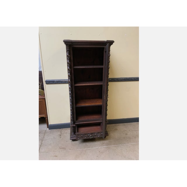 Age: circa 1880 Wood type: solid walnut Condition: very good, well-maintained, fully restored original condition (minor...