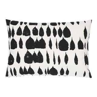 Schumacher Queen of Spain 20" Lumabr Pillow in Black For Sale