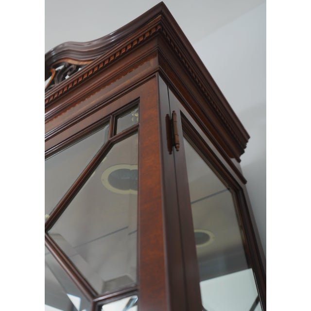 Karges Beveled Glass Chippendale Mahogany Curio Cabinet For Sale - Image 13 of 16