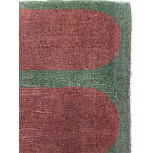 Art Deco Galerie Shabab Collection Mid-20th Century Turkish Art Deco Style Rug For Sale - Image 3 of 8