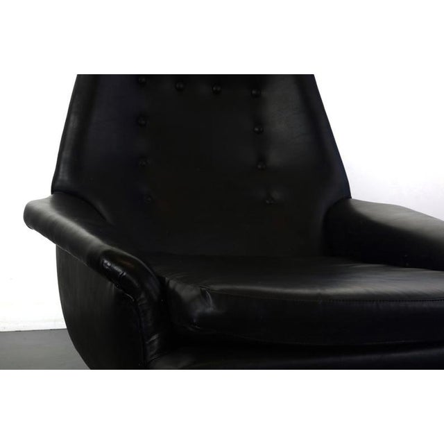 Danish Modern Lounge Chair in Original Black Vinyl Upholstery For Sale - Image 4 of 5