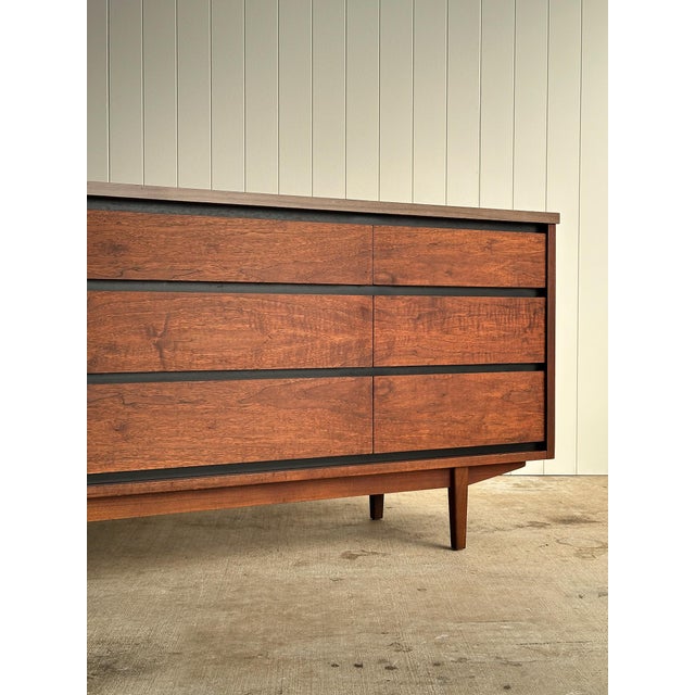 Brown 1960s Mid-Century Walnut Nine-Drawer Dresser by Stanley For Sale - Image 8 of 18