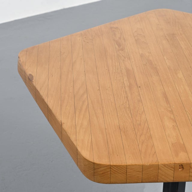 Pentagonal Arcs Table by Charlotte Perriand, 1970s For Sale - Image 6 of 12
