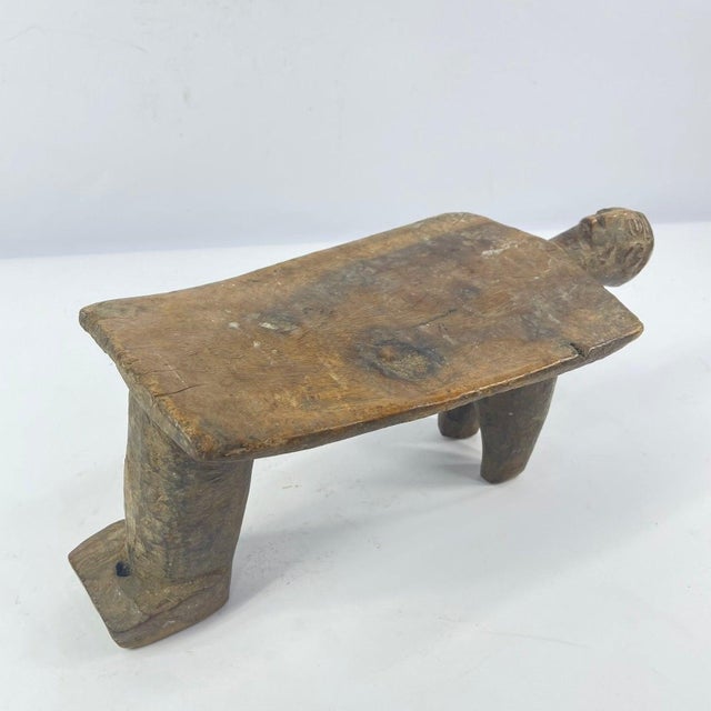 Wood Early 20th Century Lobi Stool With Face Burkina Faso For Sale - Image 7 of 7