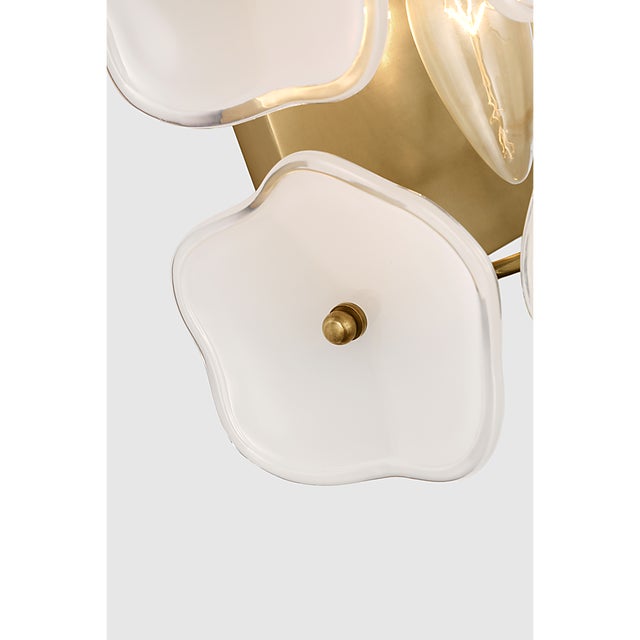 Visual Comfort kate spade new york for Visual Comfort Signature Leighton 28" Sconce in Soft Brass with Cream Tinted Glass For Sale - Image 4 of 7