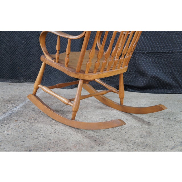 Antique Early 20th Century Windsor Style Oak Colonial Rocking Chair Rocker For Sale - Image 12 of 12